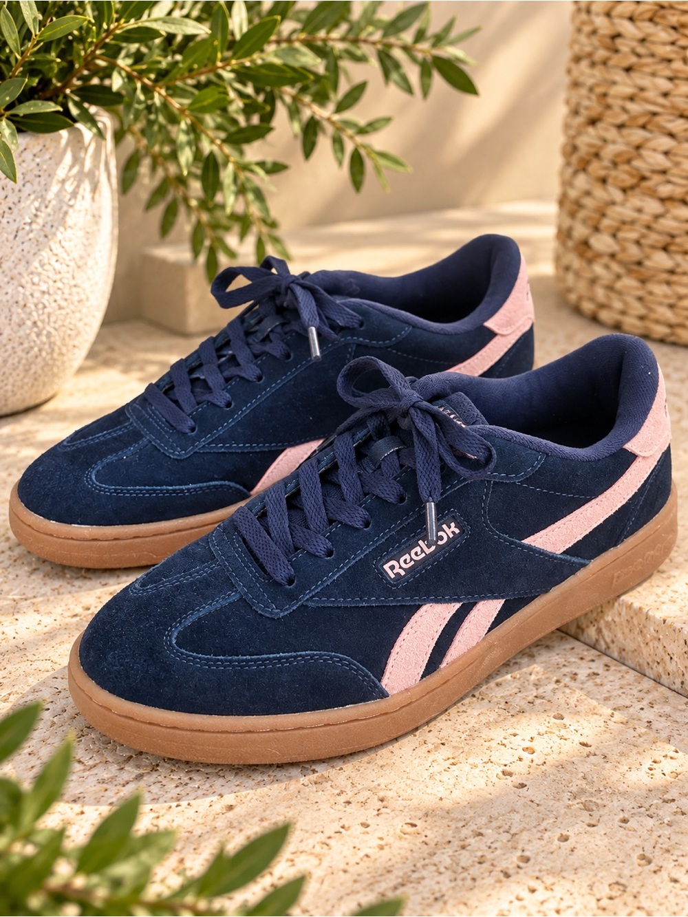 Reebok Navy Suede Pink Gum Sole Retro Court Sneakers Women’s Size 7 #20